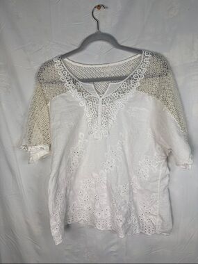 Women’s White Crochet & Eyelet Short Sleeve Top